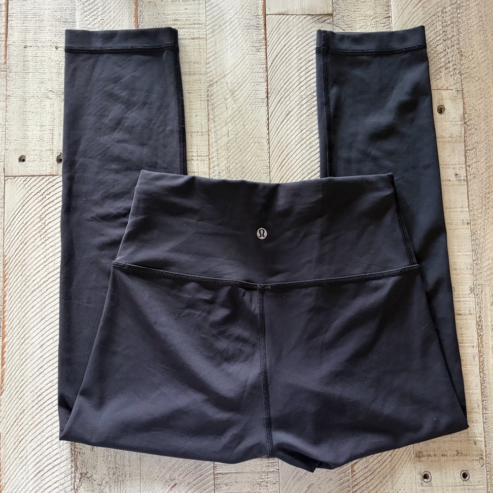 lululemon black cropped leggings size 6